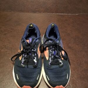 Brooks Adrenaline GTS 22 Women’s Running Shoes Size 8.5 Navy Purple Pink Support